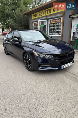 Седан Honda Accord 2017 в Львове
