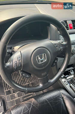 Седан Honda Accord 2006 в 
