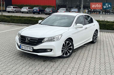 Седан Honda Accord 2015 в Виннице