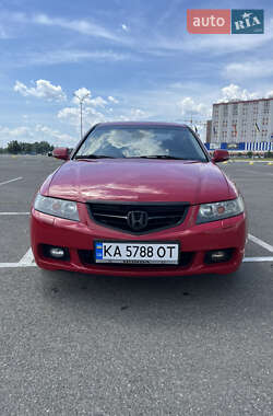 Седан Honda Accord 2005 в Києві