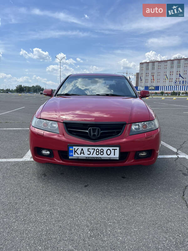 Седан Honda Accord 2005 в Киеве
