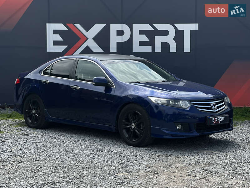 Седан Honda Accord 2010 в 