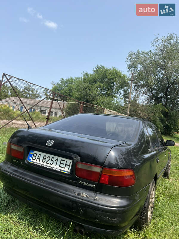 Седан Honda Accord 1995 в Межевой