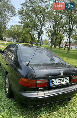 Седан Honda Accord 1995 в 