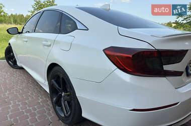 Седан Honda Accord 2019 в 