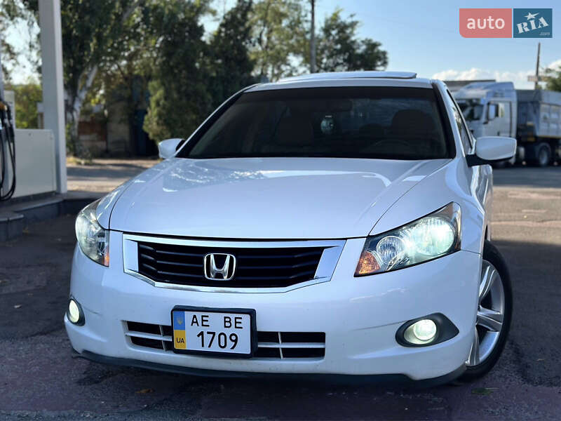 Седан Honda Accord 2008 в 