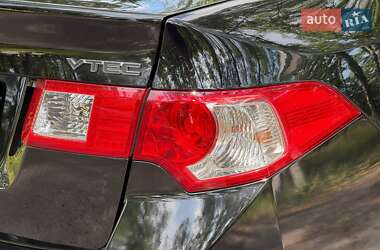 Седан Honda Accord 2009 в 