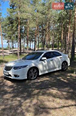 Honda Accord 2011