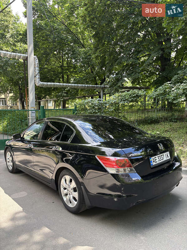 Седан Honda Accord 2008 в Днепре