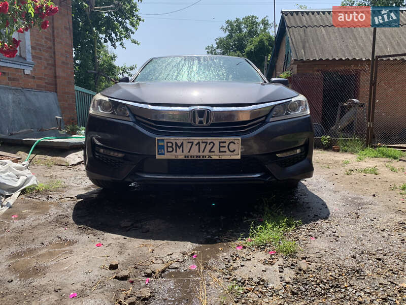 Седан Honda Accord 2016 в Сумах