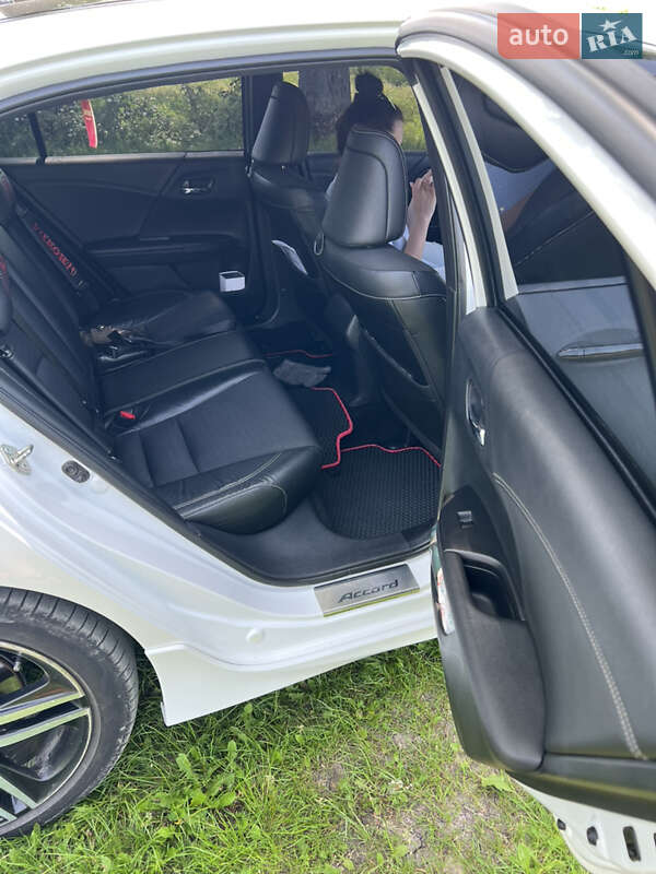 Седан Honda Accord 2016 в Могилев-Подольске фото 30 Седан Honda Accord 2016 в Могилев-Подольске