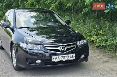 Седан Honda Accord 2006 в Києві