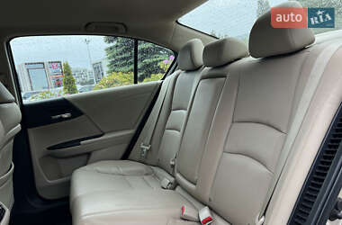 Седан Honda Accord 2014 в 