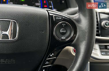 Седан Honda Accord 2014 в 