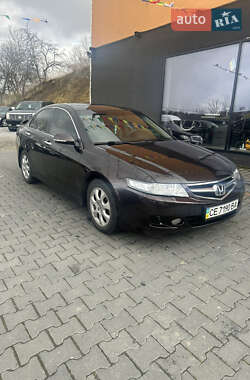Седан Honda Accord 2006 в Чернівцях