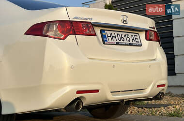 Седан Honda Accord 2011 в 