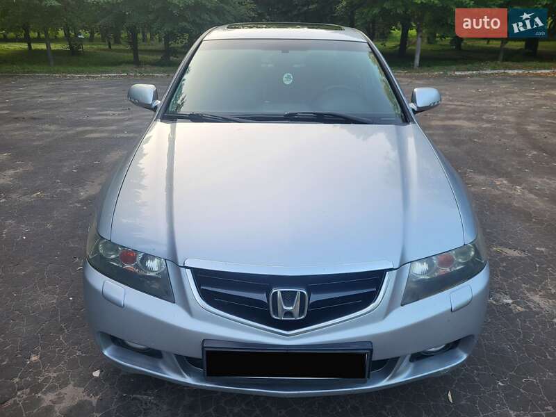 Седан Honda Accord 2005 в 
