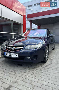 Седан Honda Accord 2006 в Дніпрі