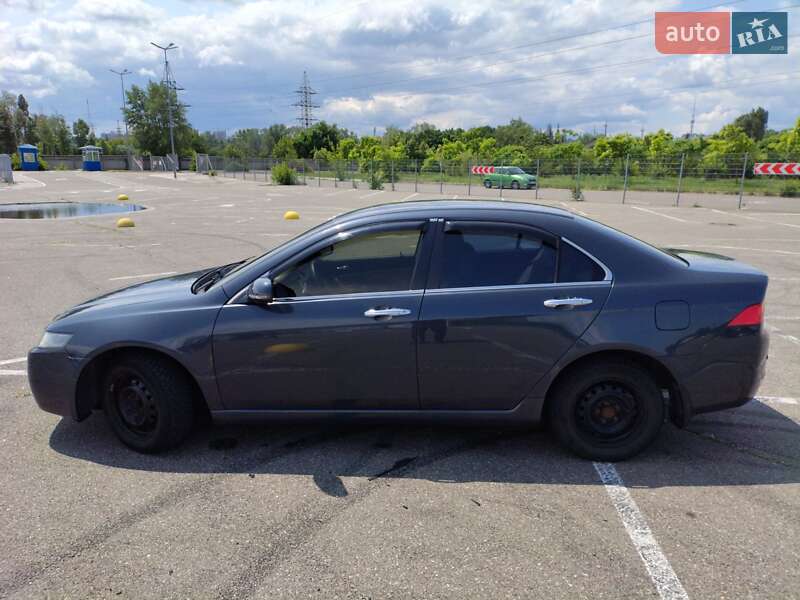 Седан Honda Accord 2003 в Киеве
