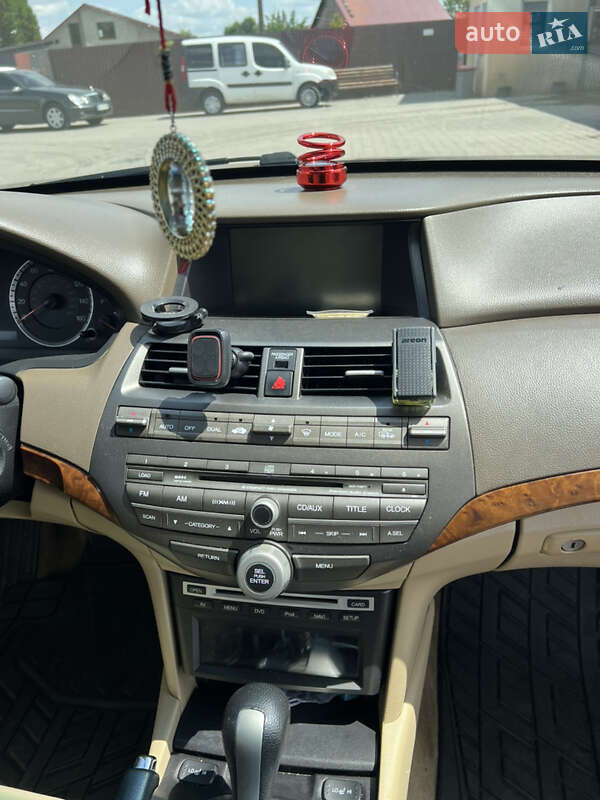 Седан Honda Accord 2008 в Киеве