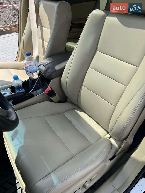 Седан Honda Accord 2008 в Киеве