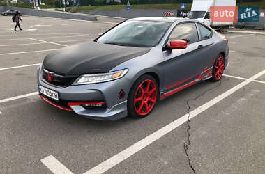 Купе Honda Accord 2016 в Вышгороде