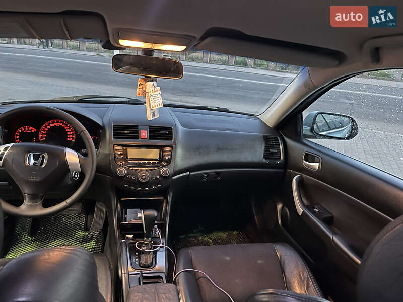Седан Honda Accord 2003 в Кропивницькому