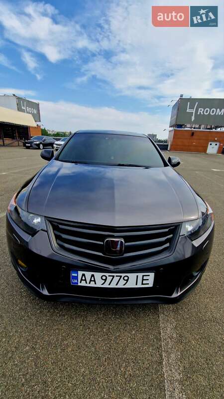 Седан Honda Accord 2008 в Києві