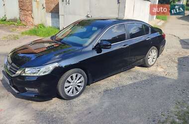 Седан Honda Accord 2013 в Виннице