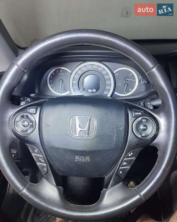 Седан Honda Accord 2013 в Вінниці