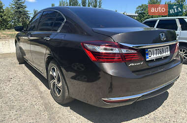 Седан Honda Accord 2017 в 