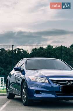 Купе Honda Accord 2011 в Ивано-Франковске