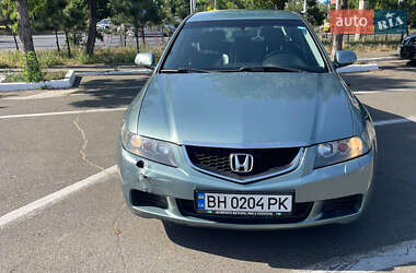 Седан Honda Accord 2003 в 