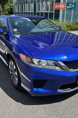 Купе Honda Accord 2015 в 