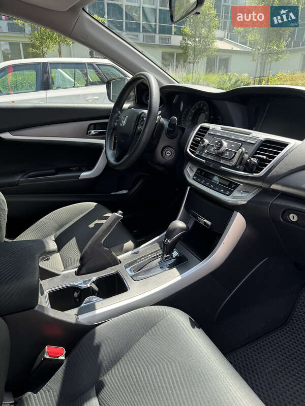 Купе Honda Accord 2015 в Киеве