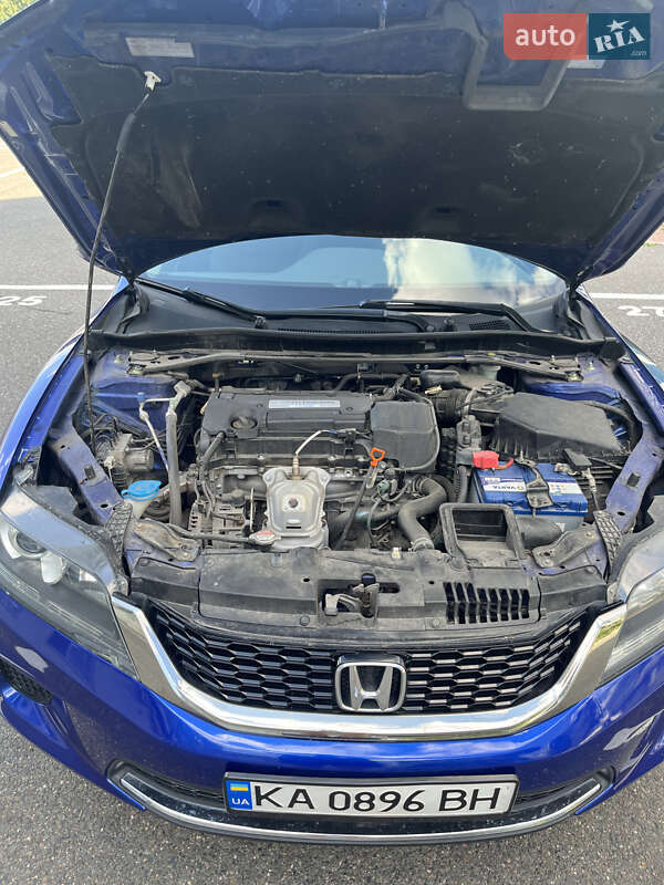 Купе Honda Accord 2015 в Киеве