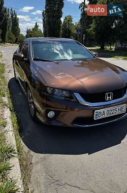 Купе Honda Accord 2014 в 