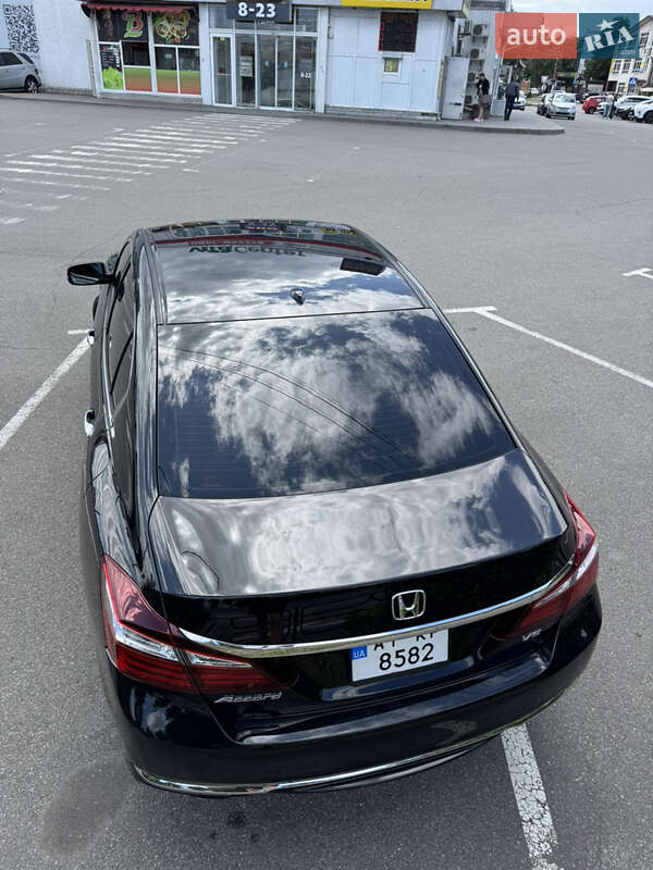 Седан Honda Accord 2016 в Вишгороді