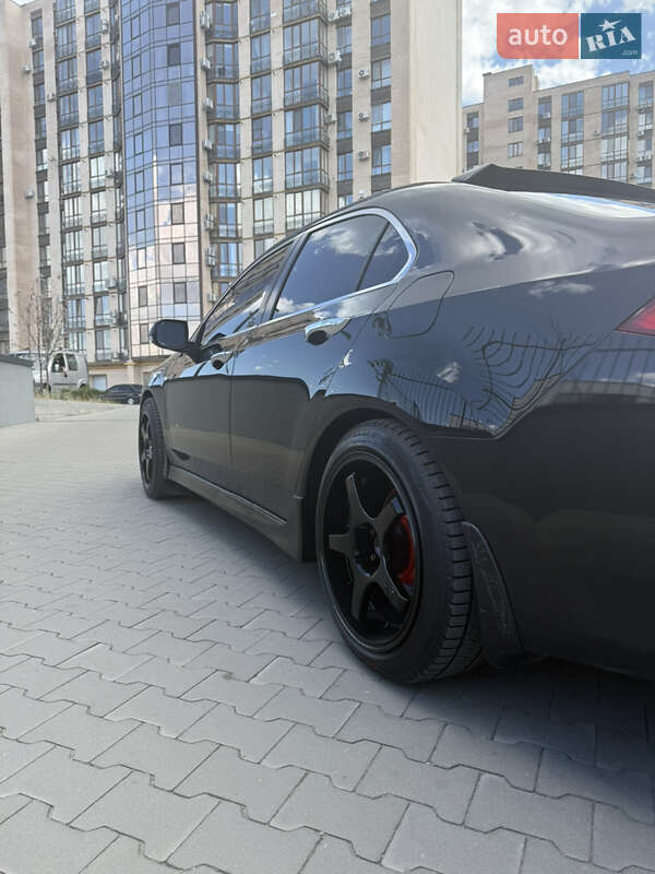 Седан Honda Accord 2008 в Буковеле