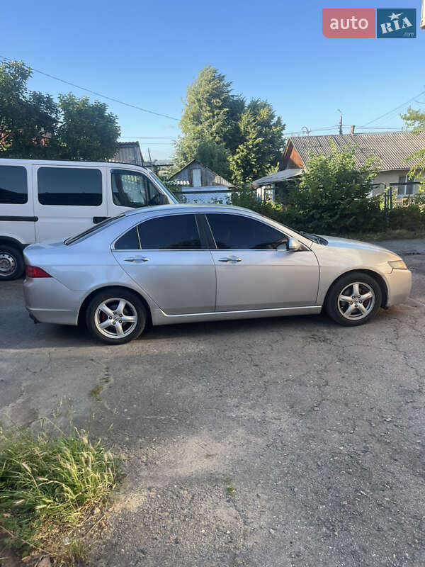 Седан Honda Accord 2004 в Хмельницькому