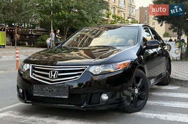 Седан Honda Accord 2008 в Киеве