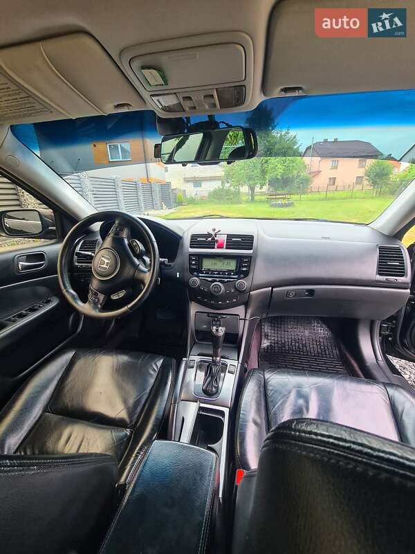 Седан Honda Accord 2006 в Львові