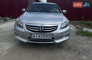 Седан Honda Accord 2011 в Бучі