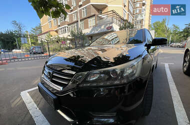 Седан Honda Accord 2013 в Одессе