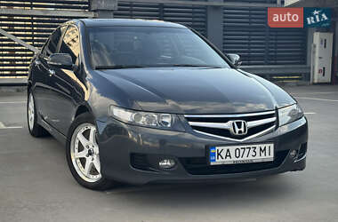 Седан Honda Accord 2007 в Киеве