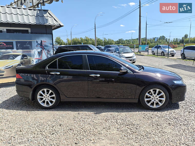Седан Honda Accord 2006 в Киеве