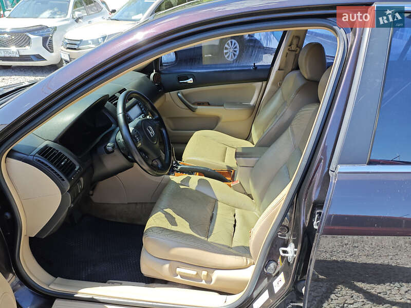 Седан Honda Accord 2006 в Киеве