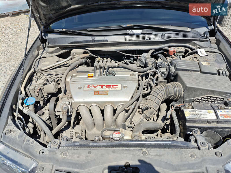 Седан Honda Accord 2006 в Киеве