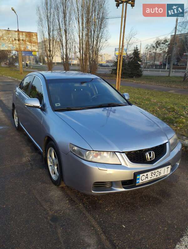 Honda Accord 2004