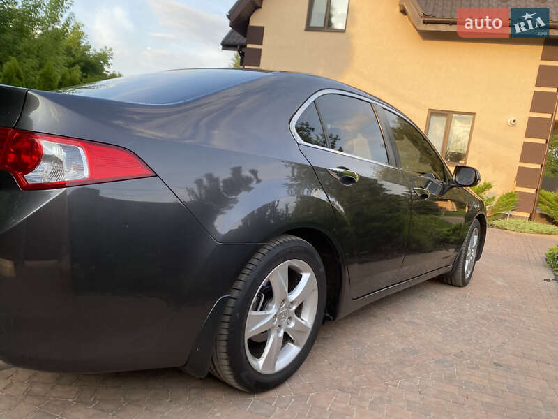 Седан Honda Accord 2008 в Киеве